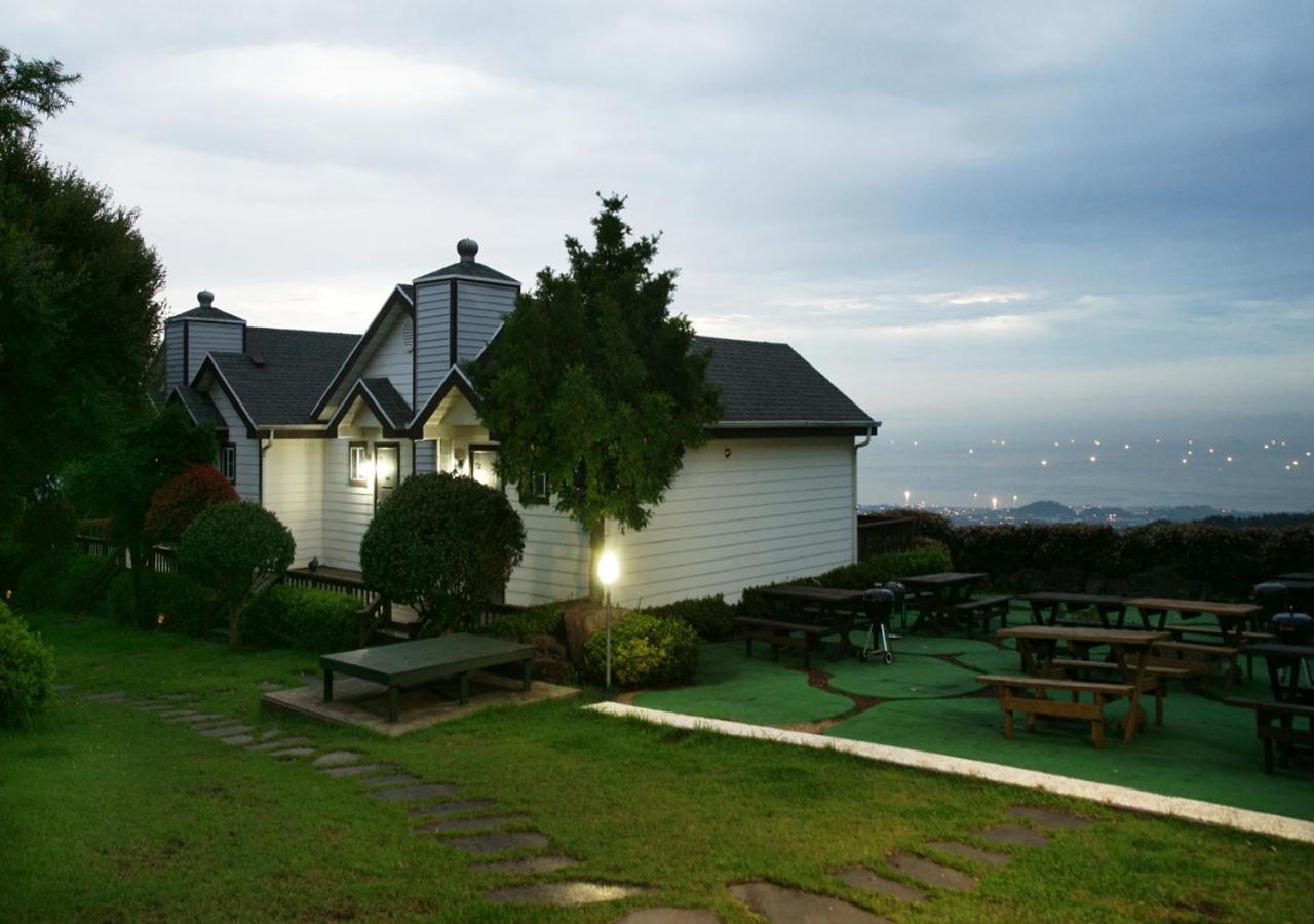 Uts Village Чеджудо Экстерьер фото